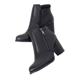 Crna 4599 Crne štikle