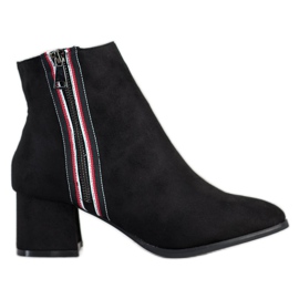 Daszyński Suede čizme s ukrasnim patentnim zatvaračem crna