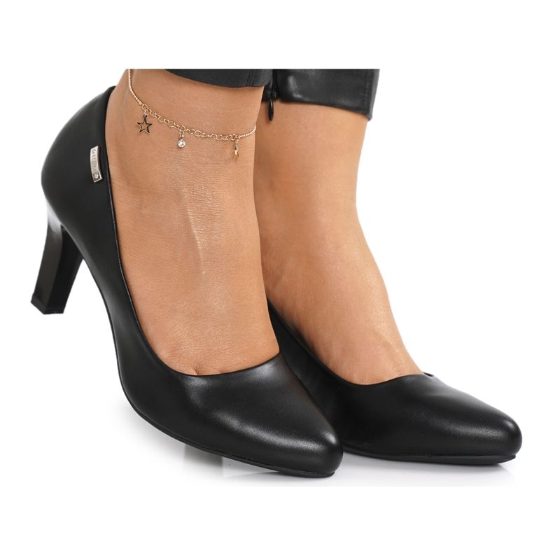 PJ1 Klasične crne crne Eleanor pumpe na šipki crno