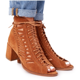 Ažurirane čizme od antilopa Maciejka Red 04040-29 smeđa