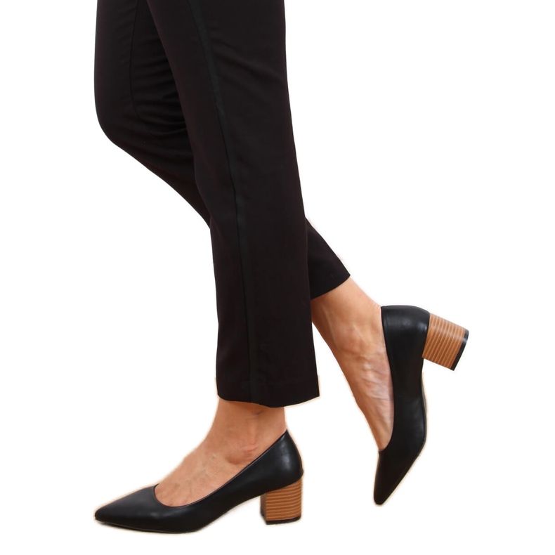 Pumpe sa širokim potpeticama crne CL76P Crne crno