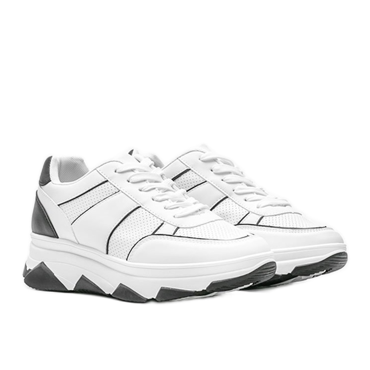 Crno -bijele tenisice iz Julisse bijela