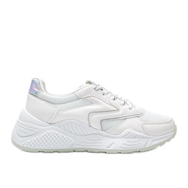 Zdepaste bijele tenisice s metalnim Kenna detaljima bijela