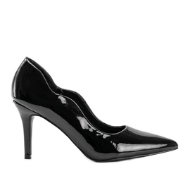 Crne lakirane pumpe na Gina peti crna