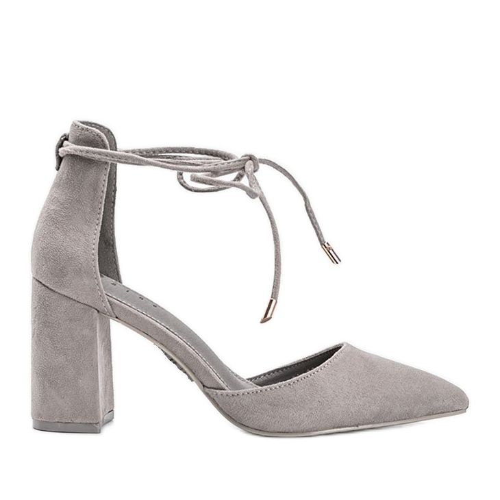 Sive pumpe na vezanje na Macey stupu siva