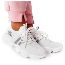 Ženske sportske čarape GOE HH2N4016 Bijele bijela crna