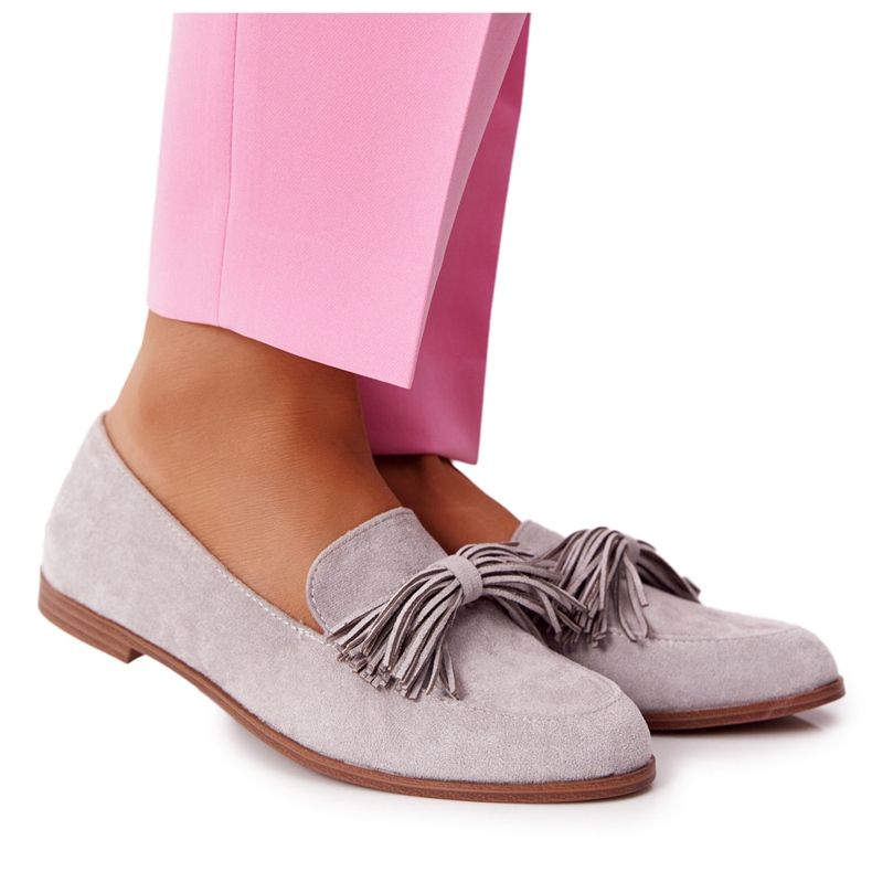 EVE Mrvice od antilopa s resama Siva Alicante