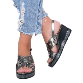 Sive metalik sandale na klin Pon siva