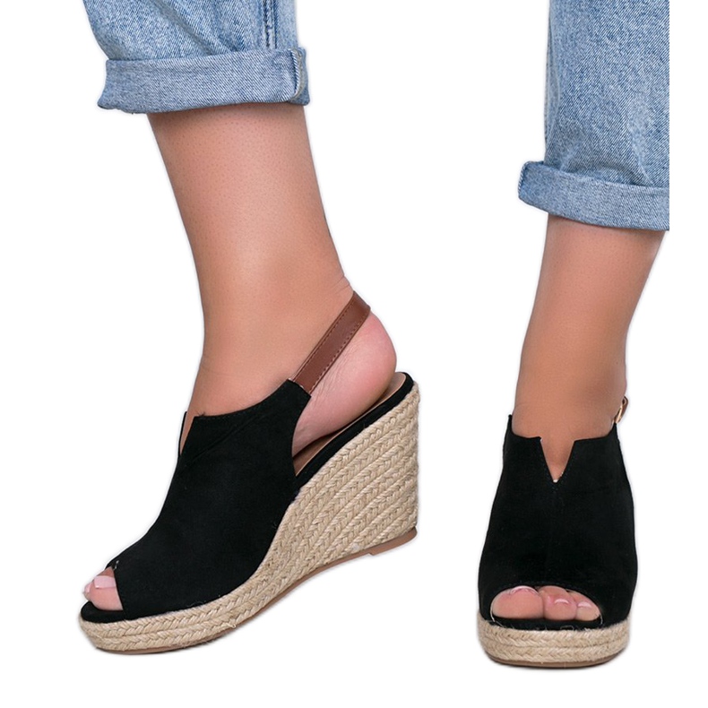 Lindy crne sandale na klin crno