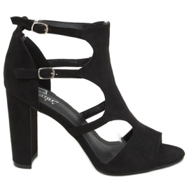 Crne sandale sa visokim potpeticama NS111P Crna