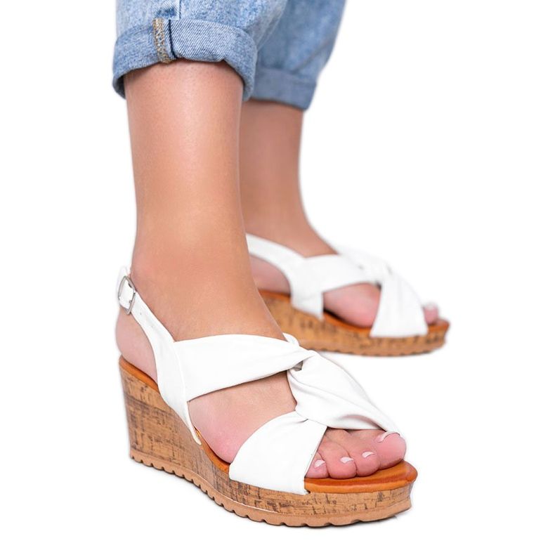 Bijele sandale na klin pete Buenos Aires bijela