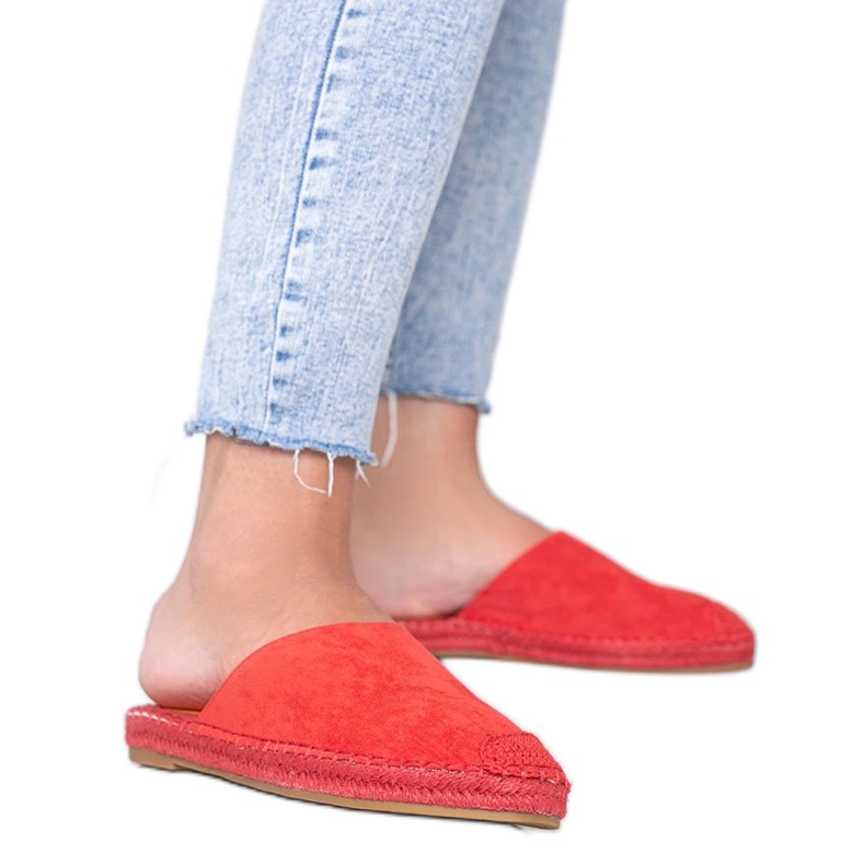 Venusini crveni zalisci crvena