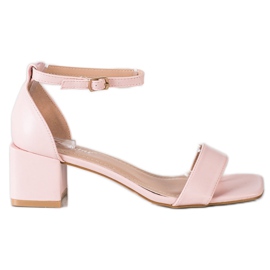 Seastar Sandale s ukrasnim lancem ružičasta