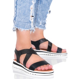 Crne sandale na debelom Irony potplatu crna