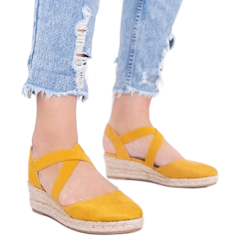 Espadrile od senfa na klin Monic žuta boja