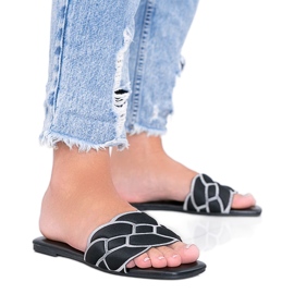 Crne papuče s ukrasnim Stormi gornjim dijelom crna