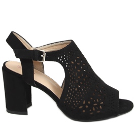 Crne ažurne sandale na petu 429-10 Crne crna