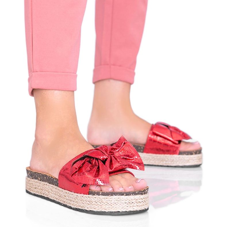 Crvene papuče Columbia s mašnom crvena