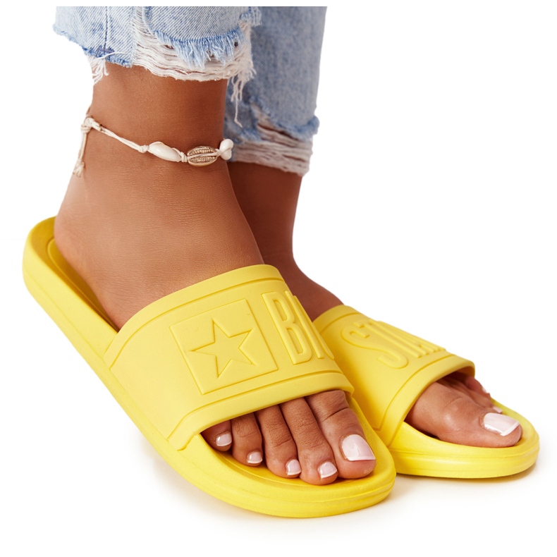 Ženske papuče Big Star HH274A040 Žute žuta boja