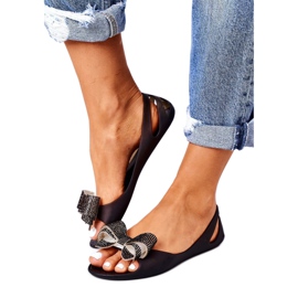 Gumene balerinke Meliski Lu Boo Crna