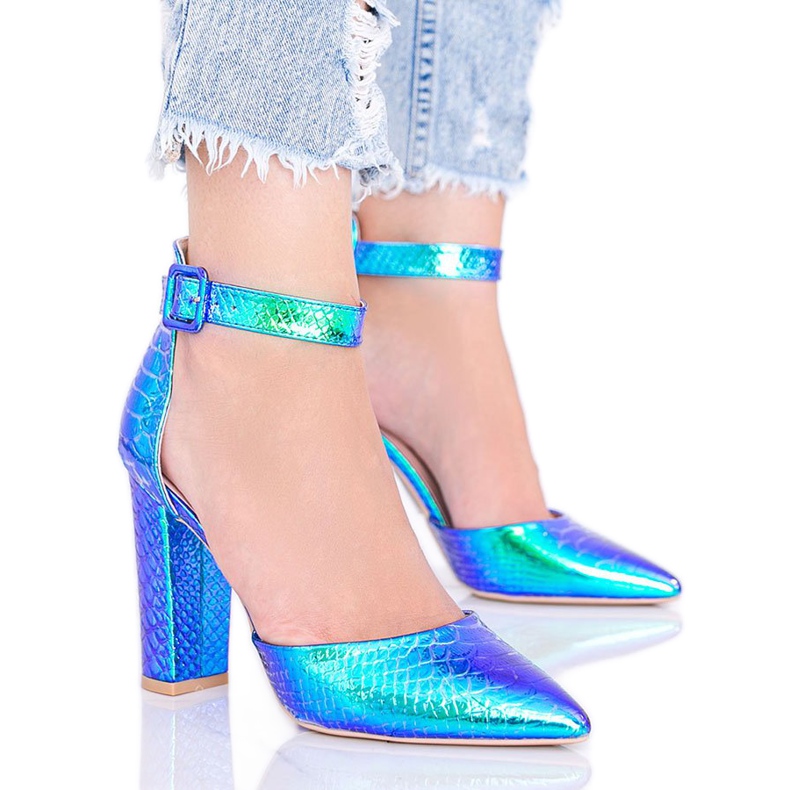 Plave holografske pumpe na Ashley stupu plava