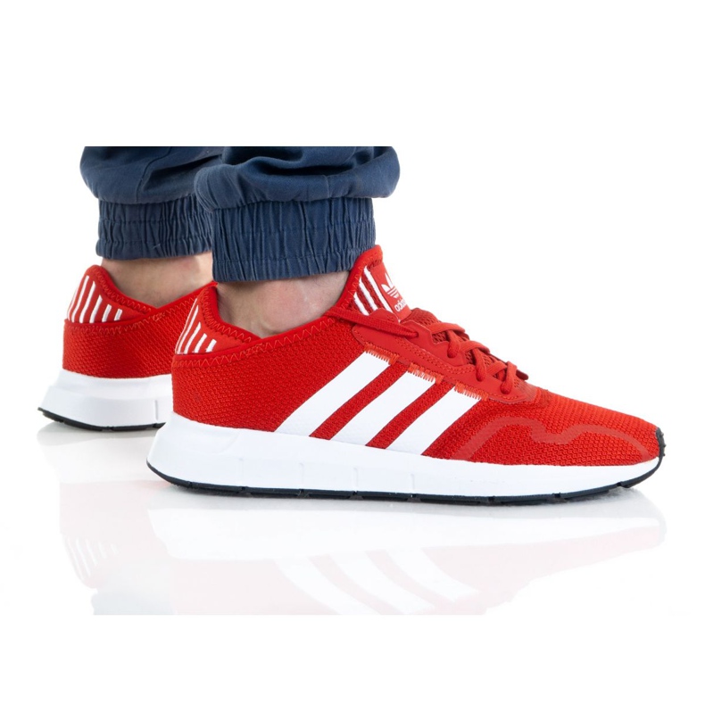Adidas cipele Swift Run XM FY2113 crvena
