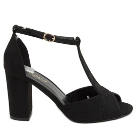 Crne sandale s visokim potpeticama P1L1798-3 Crna