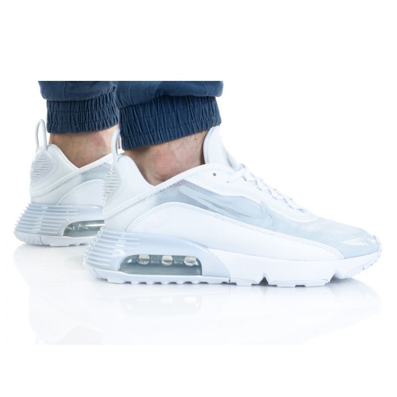 Nike Air Max 2090 M BV9977-100 bijela