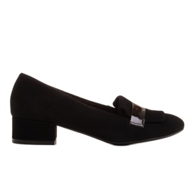 Radoskór Klasične crne ženske cipele za šire stopalo crna