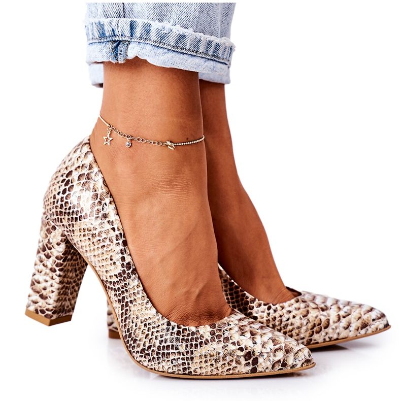 Lewski Shoes Kožne pumpe sa uzorkom od zmijske kože Lewski cipele 2453 zlatne zlatna