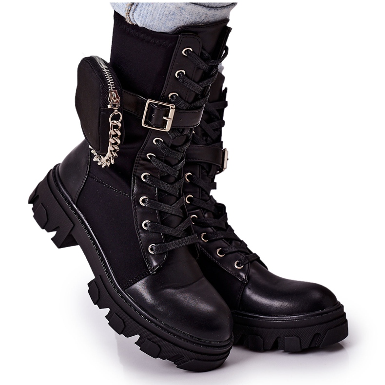 PS1 Topli radnici s bubrezima u crnoj boji gledaju me