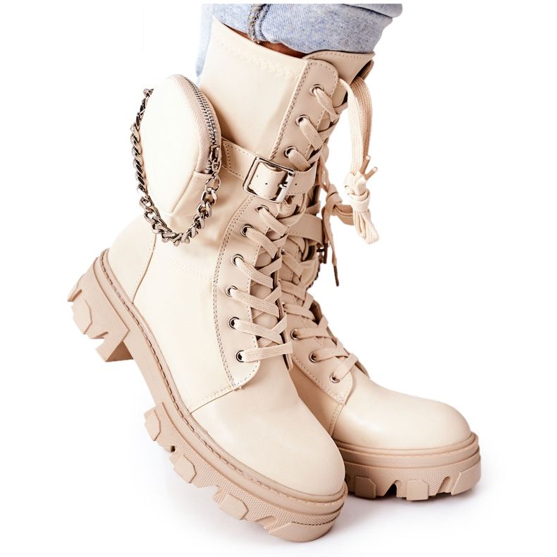 PS1 Topli radnici s bubrežnom bež bojom me gledaju