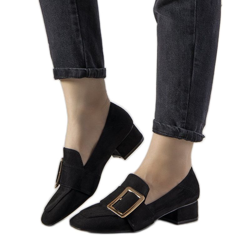 Crne crpke na stupu s kopčom Next crno