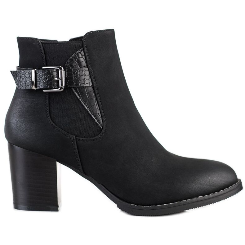 J. Star Čizme na stupu s ukrasnom kopčom crno