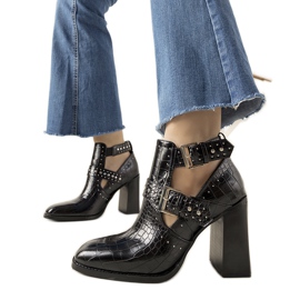 Crne gležnjače s prekrasnim motivom krokodilske kože crna