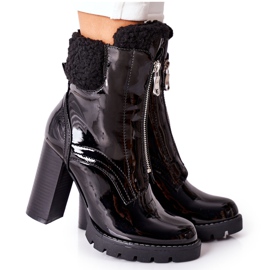 Lakirane crne čizme na postu Arleston crna