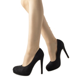 Crne pumpe na Ultimate peti crna