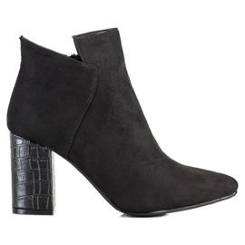 Vinceza Čizme sa potpeticom sa zmijskim printom crna