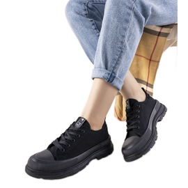 Crne tenisice na debelom potplatu Beat crna