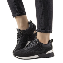 Crne tenisice s motivom krokodilske kože Zariza crno