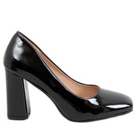 Crpke na crnom stupu S-1008 Black crna