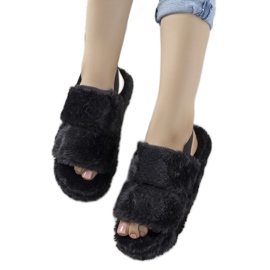 Ženske crne papuče s elastičnom trakom i ukrasima od krzna Rosales crna