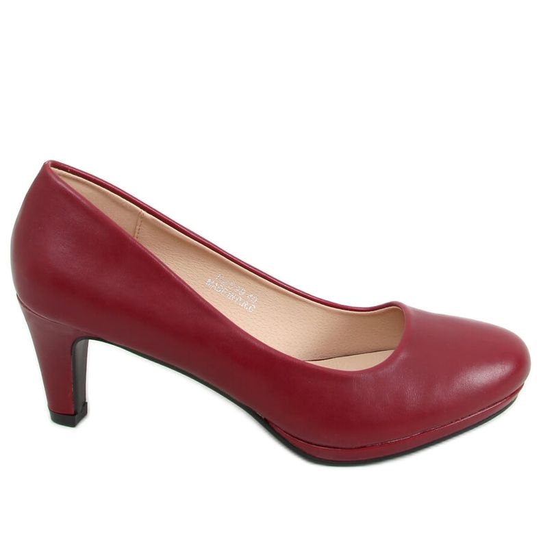 Pumpe na bordo vinskoj platformi KZ599 crvena