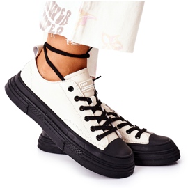 Ženske tople tenisice GOE II2N4036 Bijele bijela crna