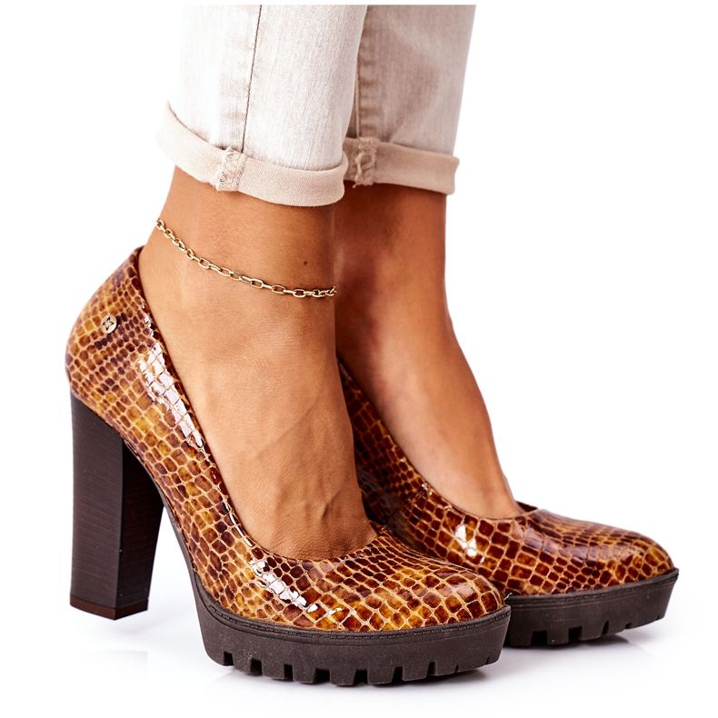 Kožne pumpe na šanku Maciejka 02629-50 Lakirana ruda smeđa