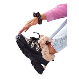 Ženske izolirane sportske cipele Crno srce kuca