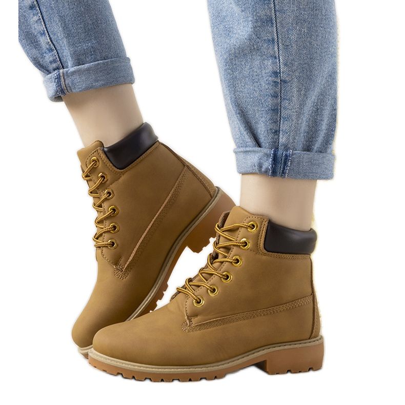 Ženske planinarske čizme Albracca s kamilom smeđa