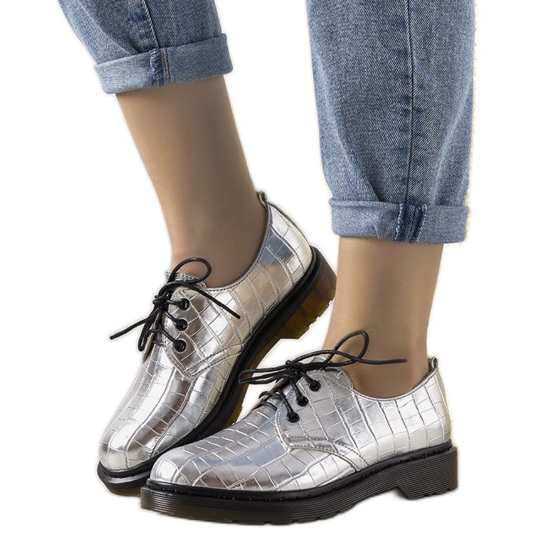 Srebrni oksfordi u uzorku krokodilske kože Flaure srebro