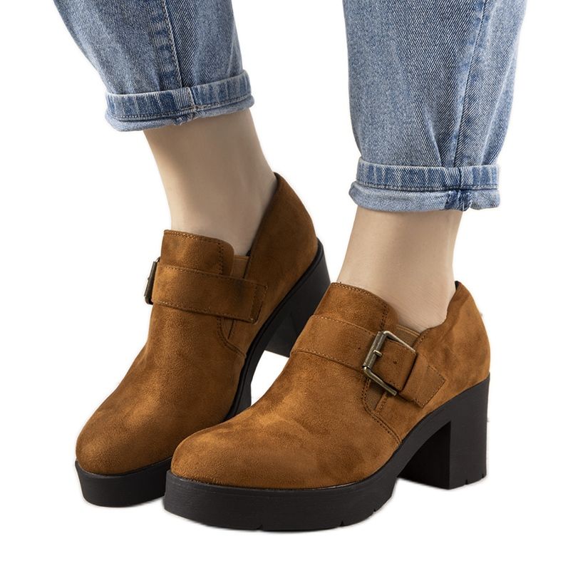 Cipele od deve na postu Leonie smeđa