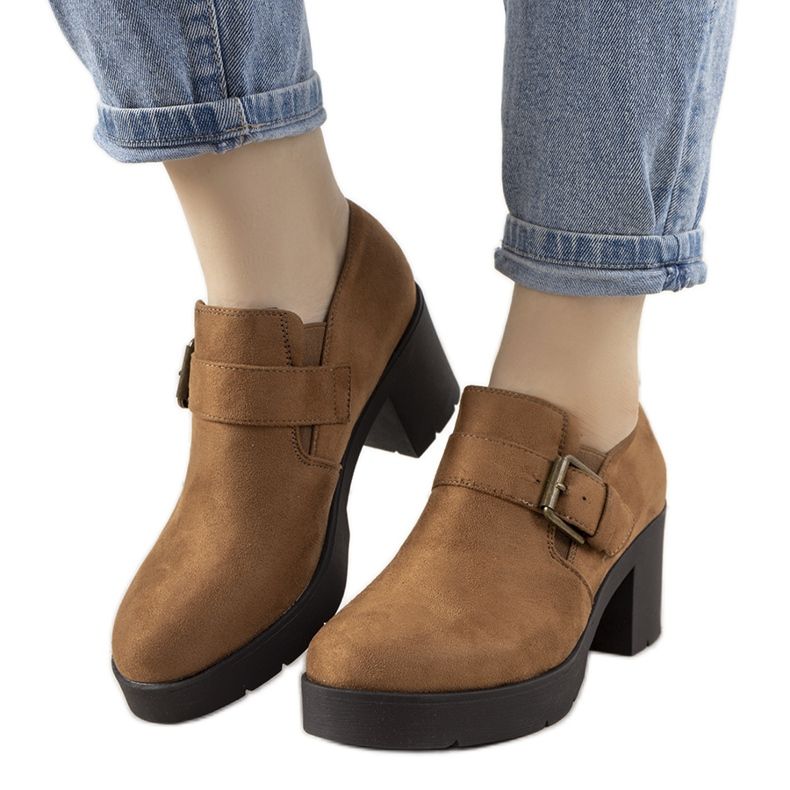 Bež cipele na postu Leonie kaki